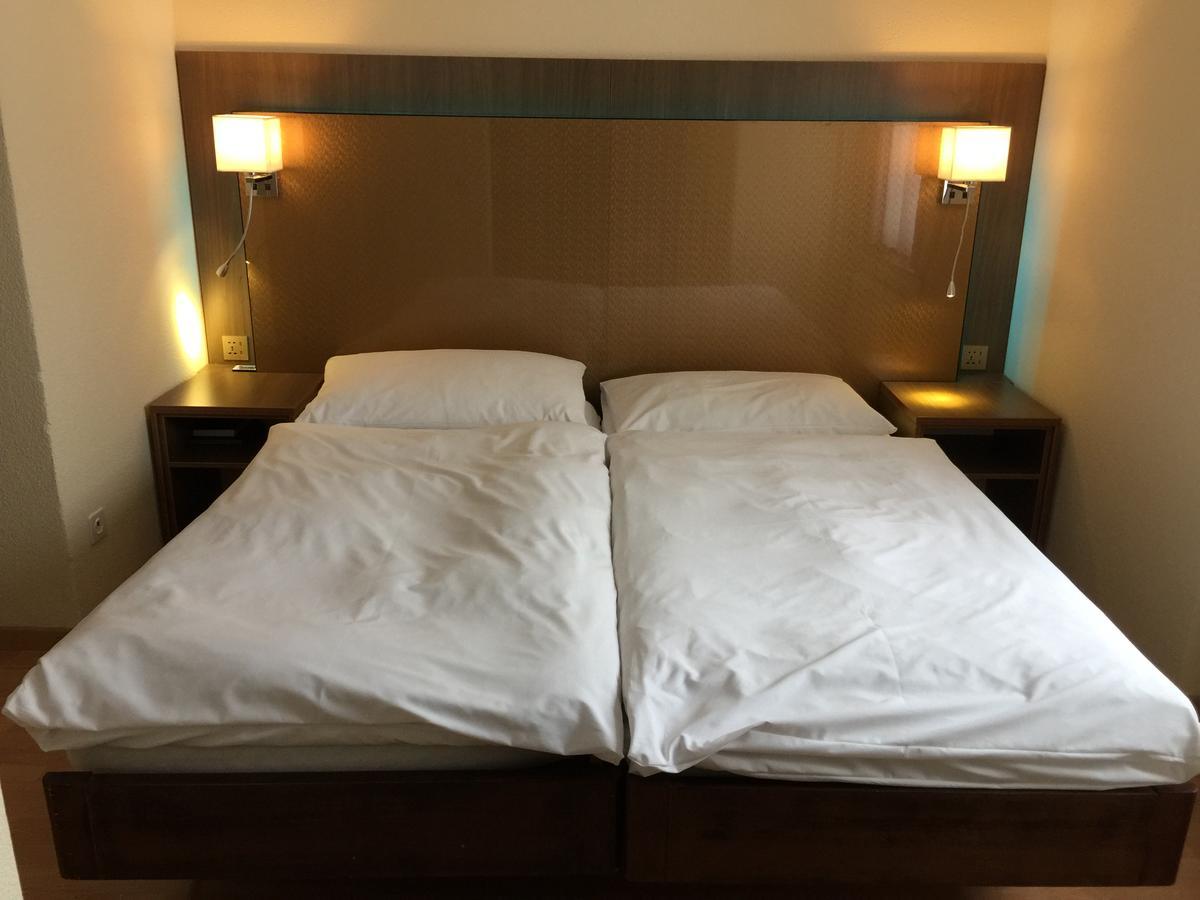 Zys Hotel Wettingen Esterno foto